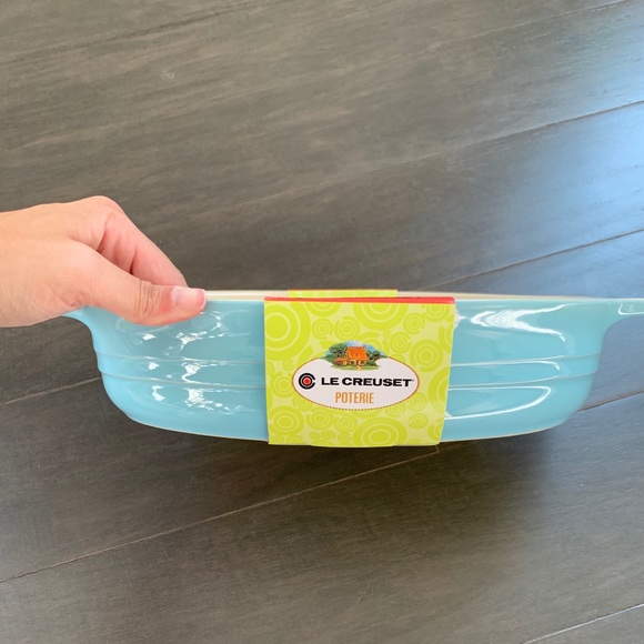 Le Creuset Other - NWT blue le creuset oval baking dish